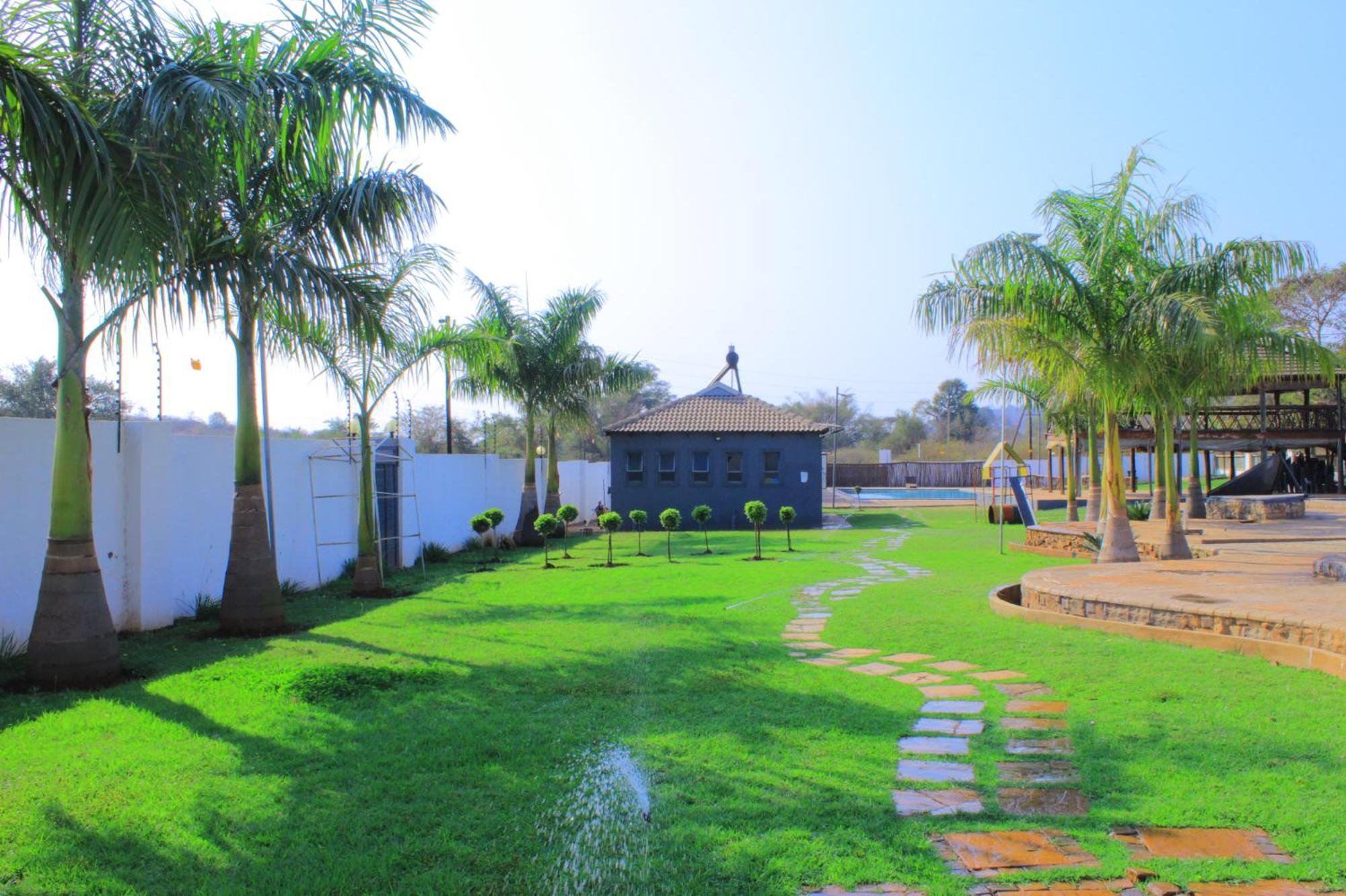 1 Oak * Thohoyandou