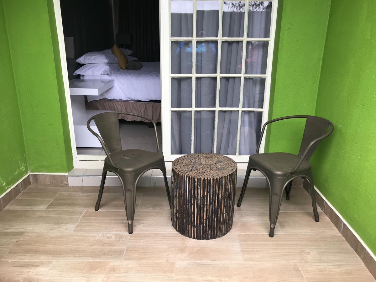 Lodge 1 Oak